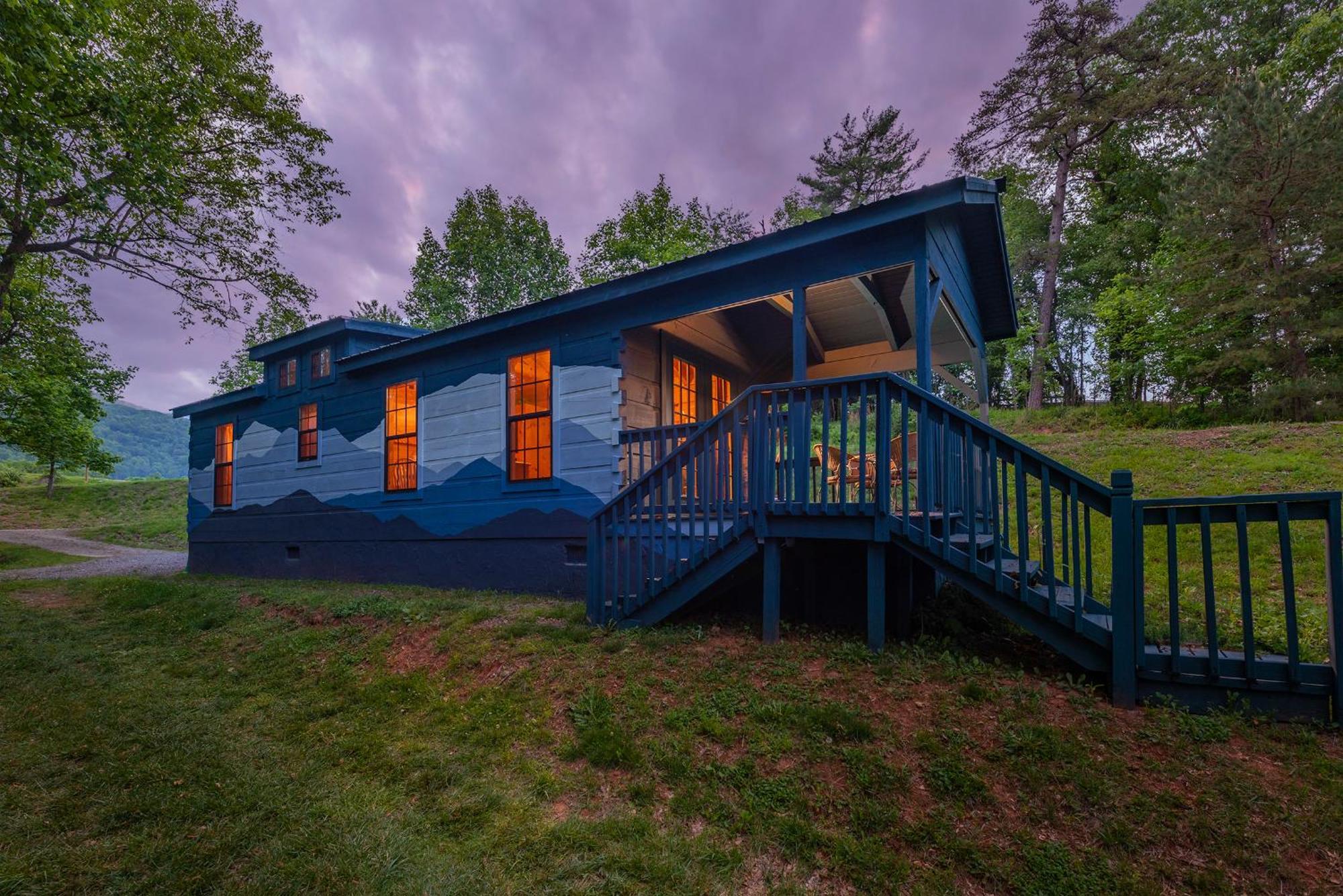 Engadine Inn And Cabins Candler Eksteriør bilde